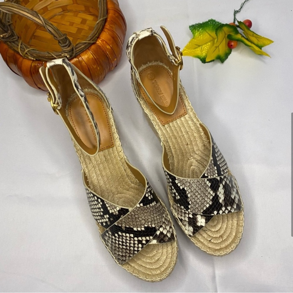 Tory Burch Chic Espadrille Sandals Selby Wedge Stamped Printed Leather Size 7.5